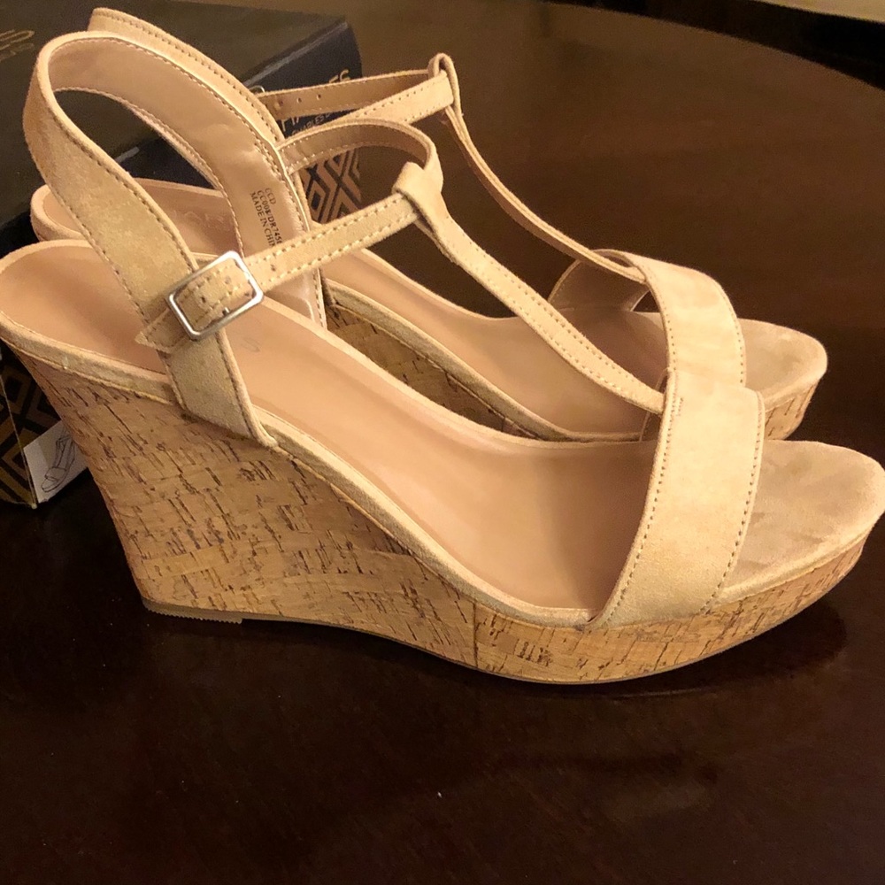 Charles David  Libra size 11